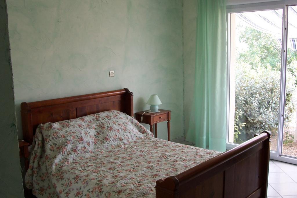 Le Fenouillet Chambres D'Hotes Proche Des Grands Buffets Narbonne Bilik gambar